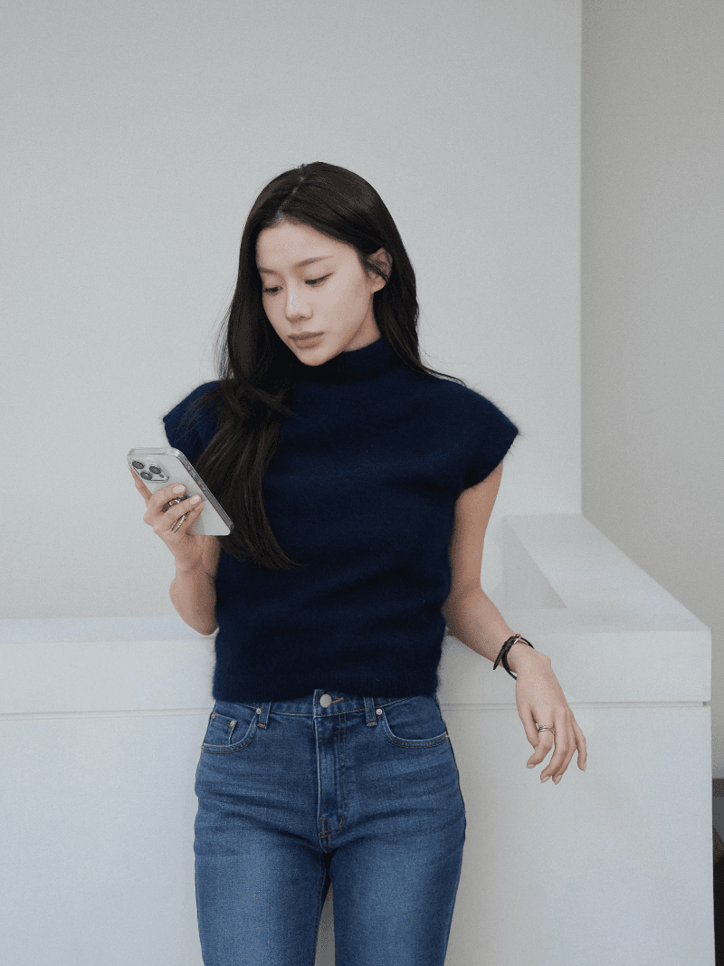 *예약 오더* [Nouarté] 이안 모크넥 하프 니트 (네이비)