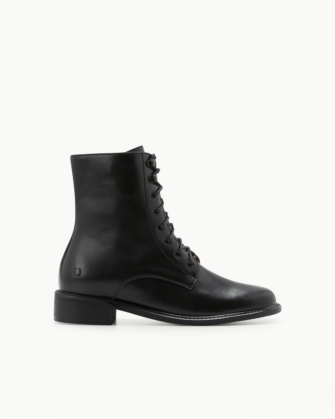 Lace-up Combat Boots / Black
