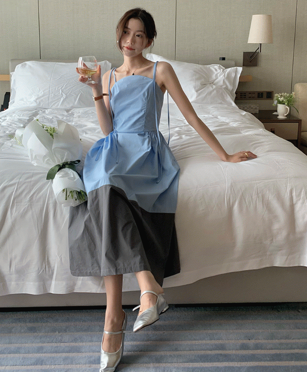 셀린 뷔스티에 배색 롱원피스