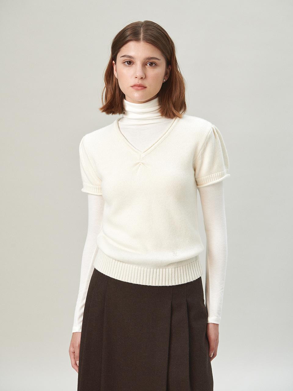 V Neck Half Sleeve Puff Knit - ivory브이넥 하프 슬리브 퍼프 니트