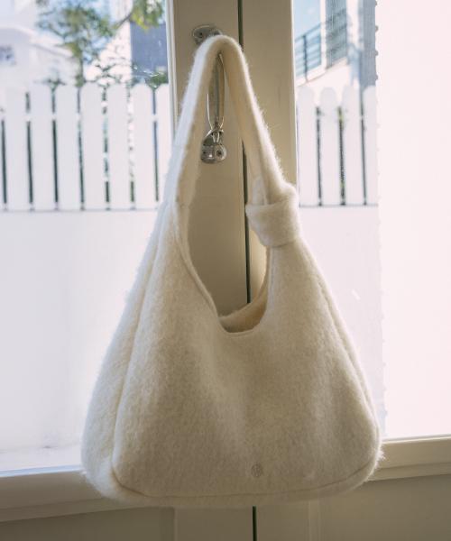 B3012 몽마르뜨 노트백_Ivory