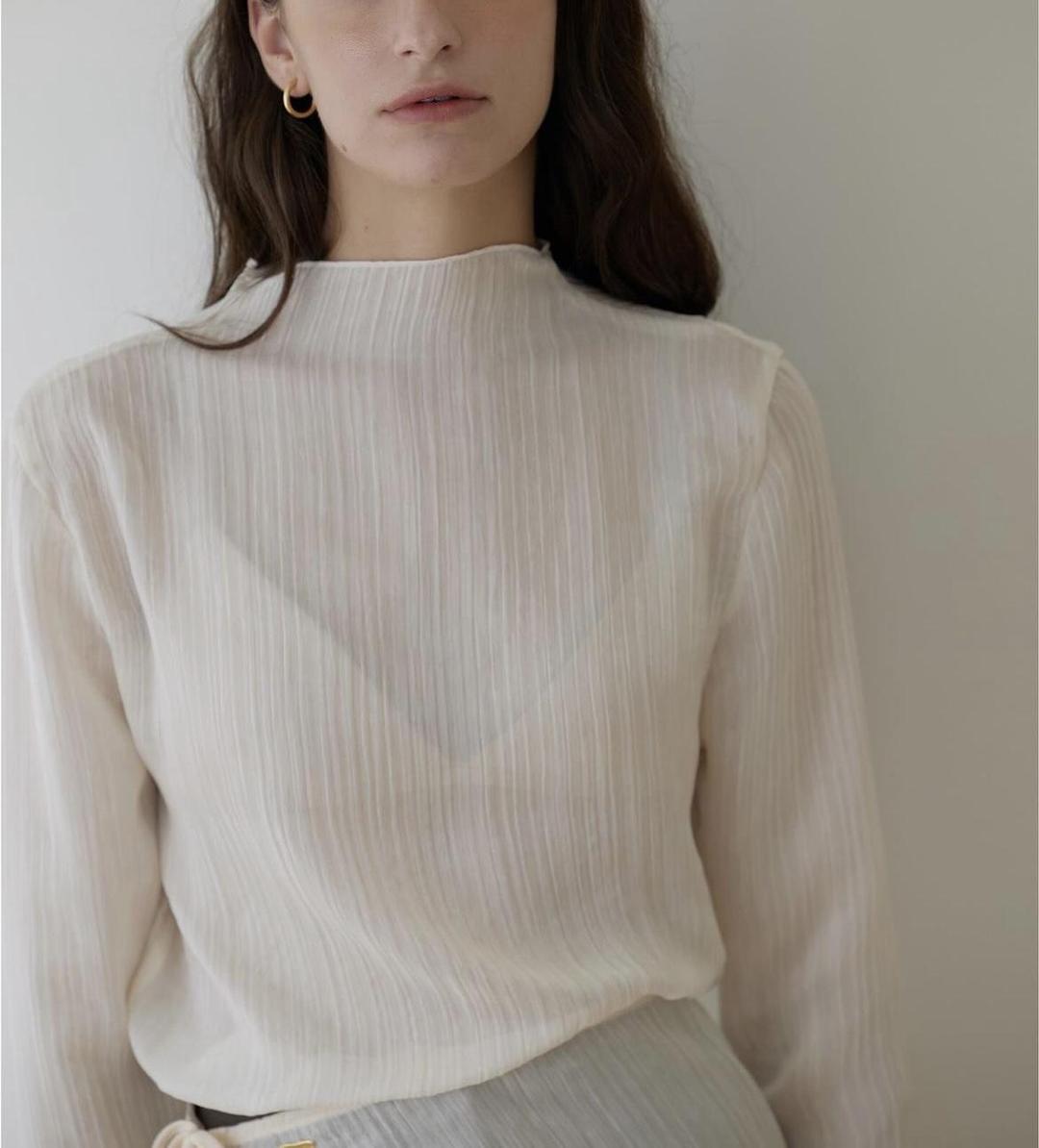 베데떼 24fw 앤유브라운 심플 링클 블라우스 (2col)