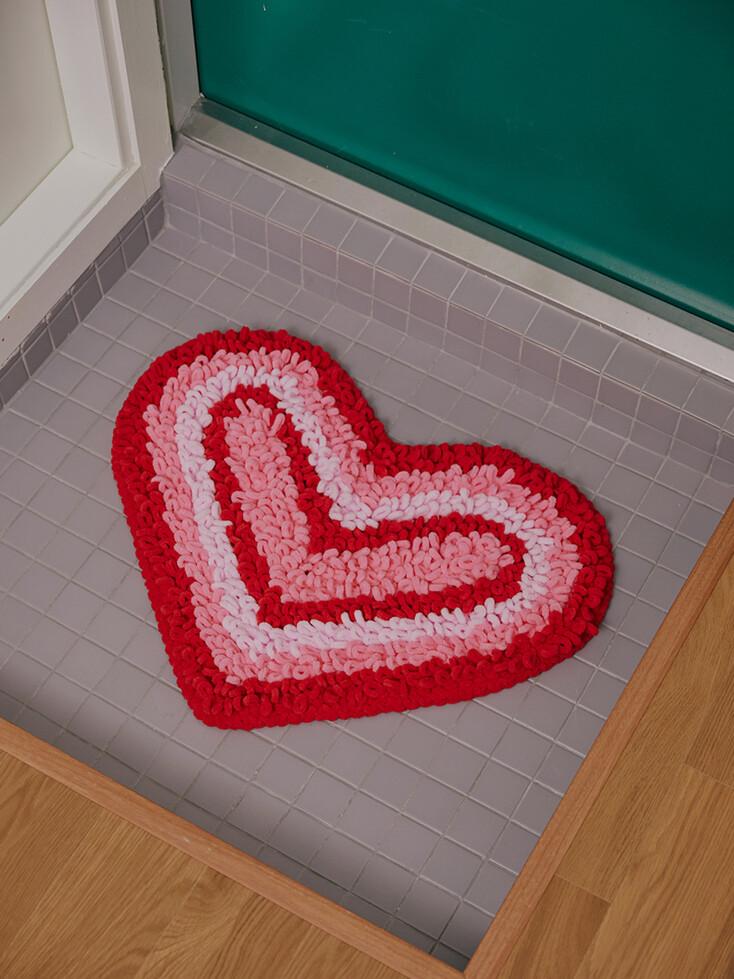 heart beam rug S-size (red)