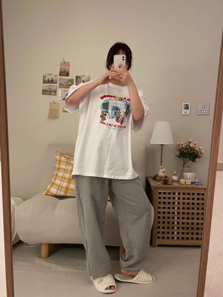 빌리지 루즈핏 반팔 티셔츠