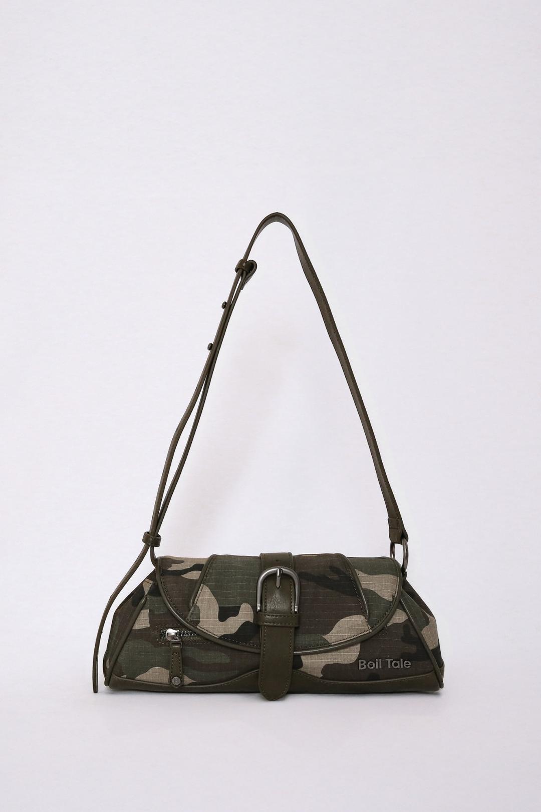 제이드 백 (CAMO)