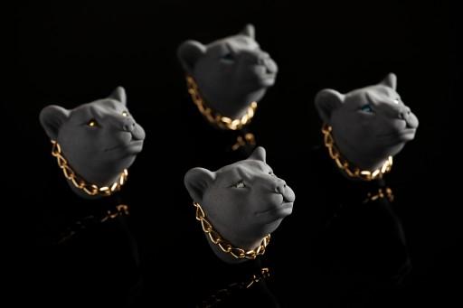 디자인특허●블랙재규어 골드체인 차량용 석고방향제