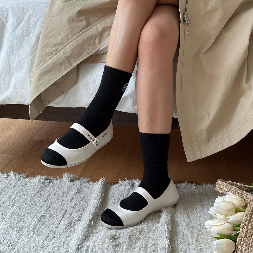 빅토리아 오다 메리제인 캡토 (1049916-CRUDO)