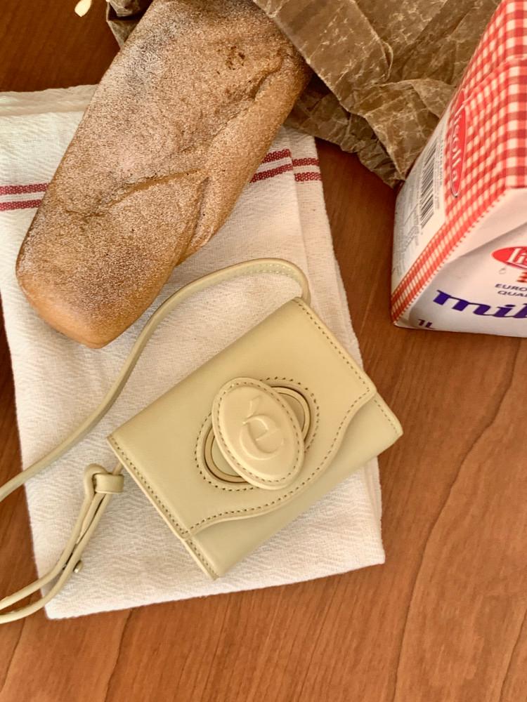 [아카이브앱크 홈]단독 Oval card bag(Butter) 오발 카드백 버터