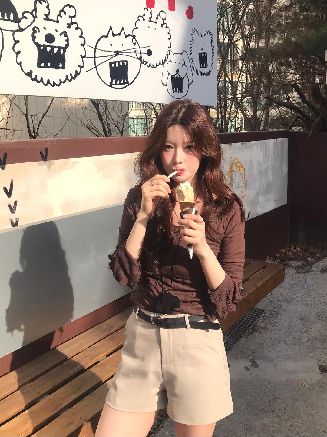 [자체제작] 2차 리오더/ lily tee (brown)*바로배송