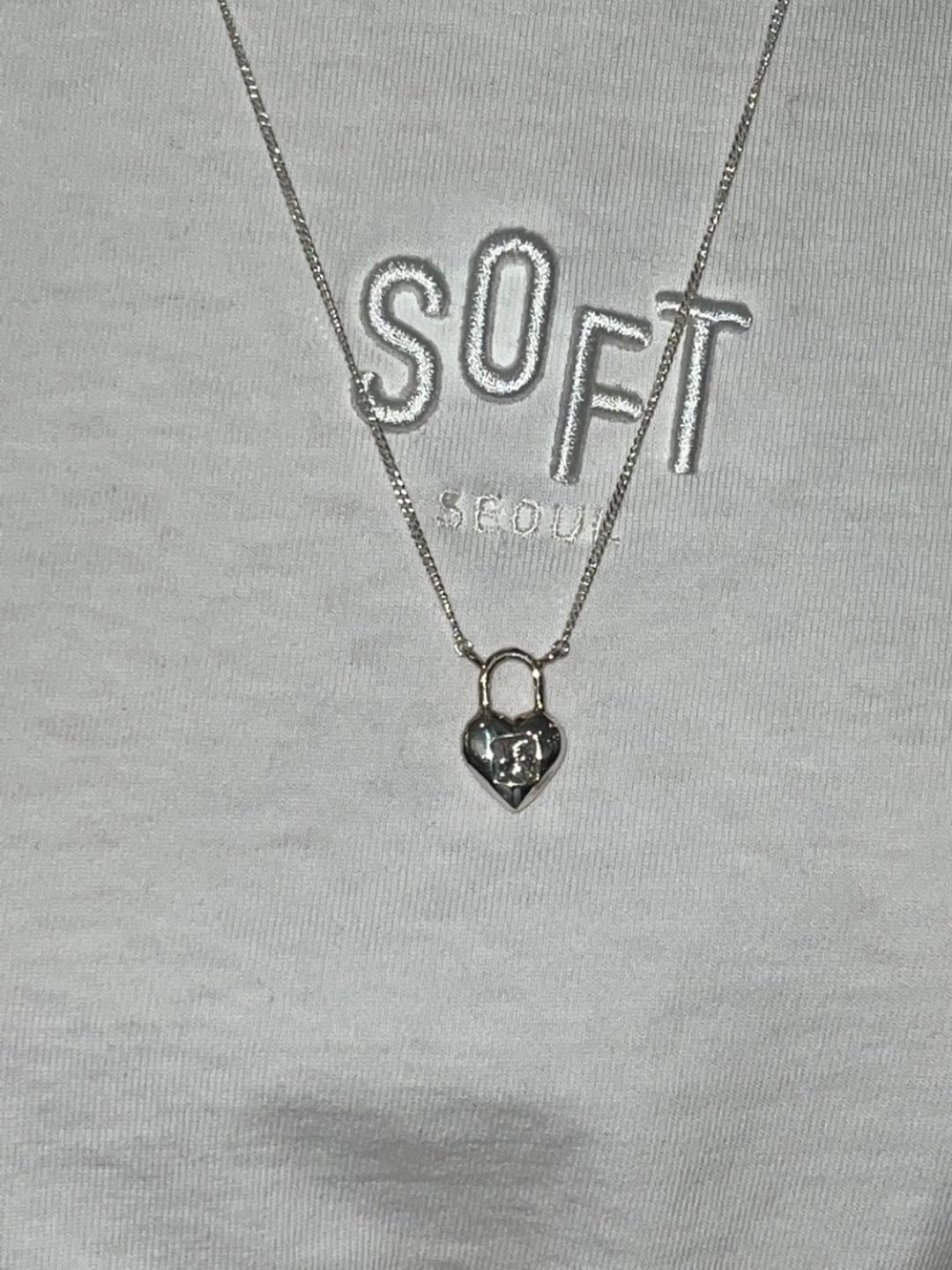 HEART SQUARE NECKLACE_SILVER