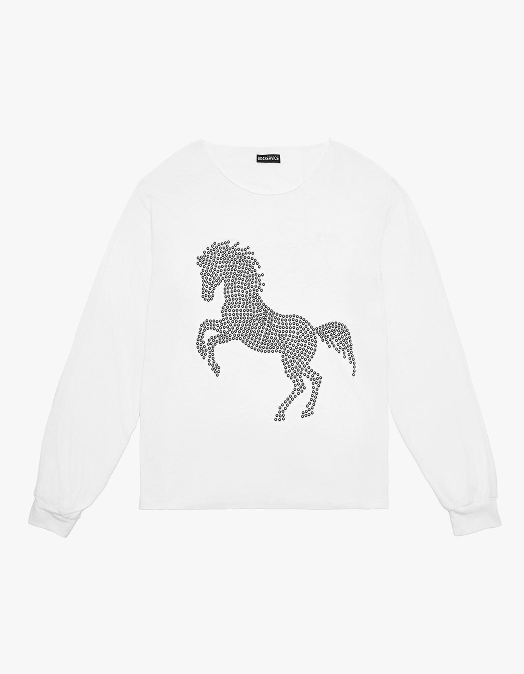 Studded Low-Cut T Shirt In White - White