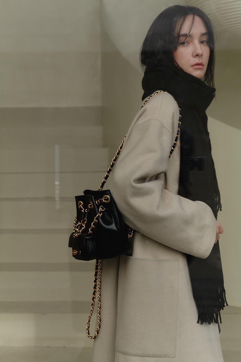 CHAIN MINI BAGPACK _ BLACK