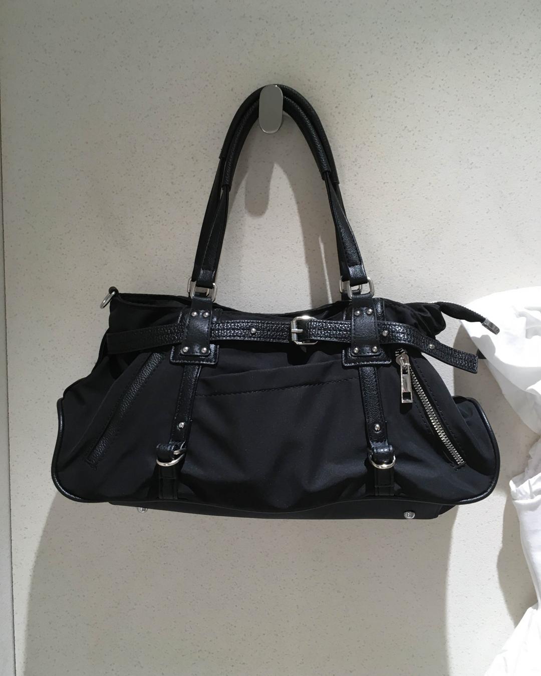 Pinter Buckle Bag (2 colors)