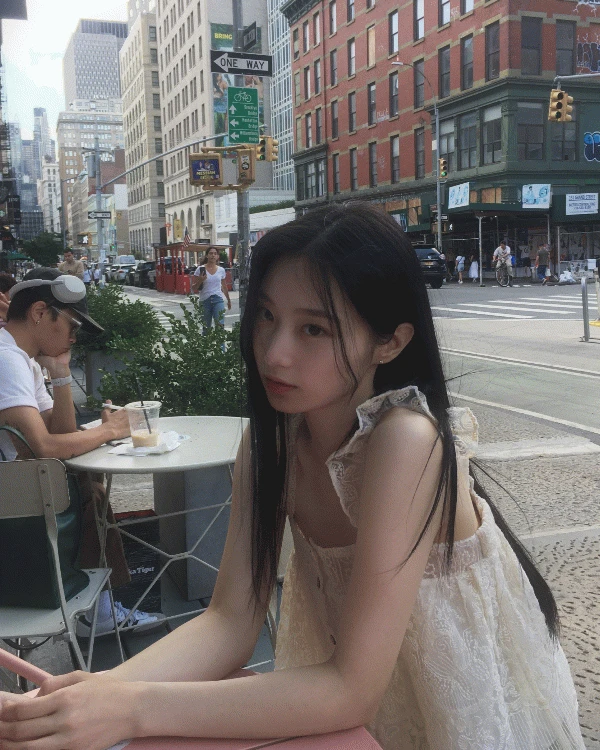 [데이빈made/💌디엠폭주] 퍼빗 셔링 레이스 버튼 bl