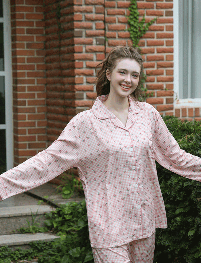 로맨틱 플로랄 클린핏 긴팔 잠옷 세트