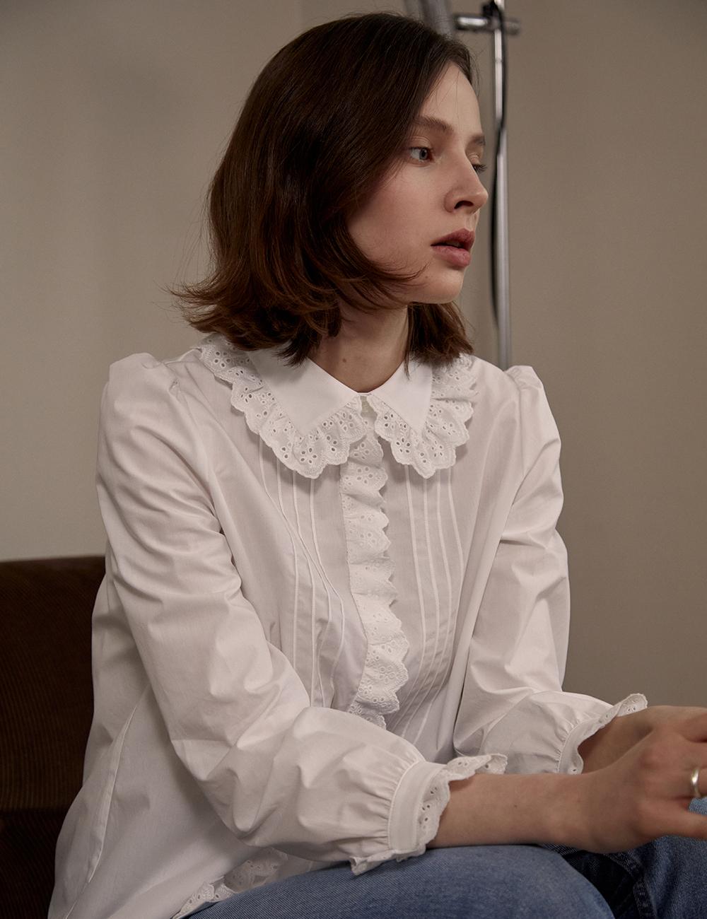 Sophie Lace Blouse (Ivory)
