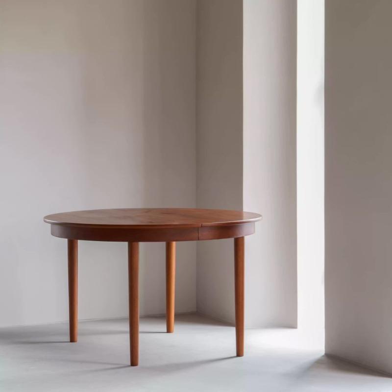 빈티지 모듀오벌 길이조절 다이닝 테이블