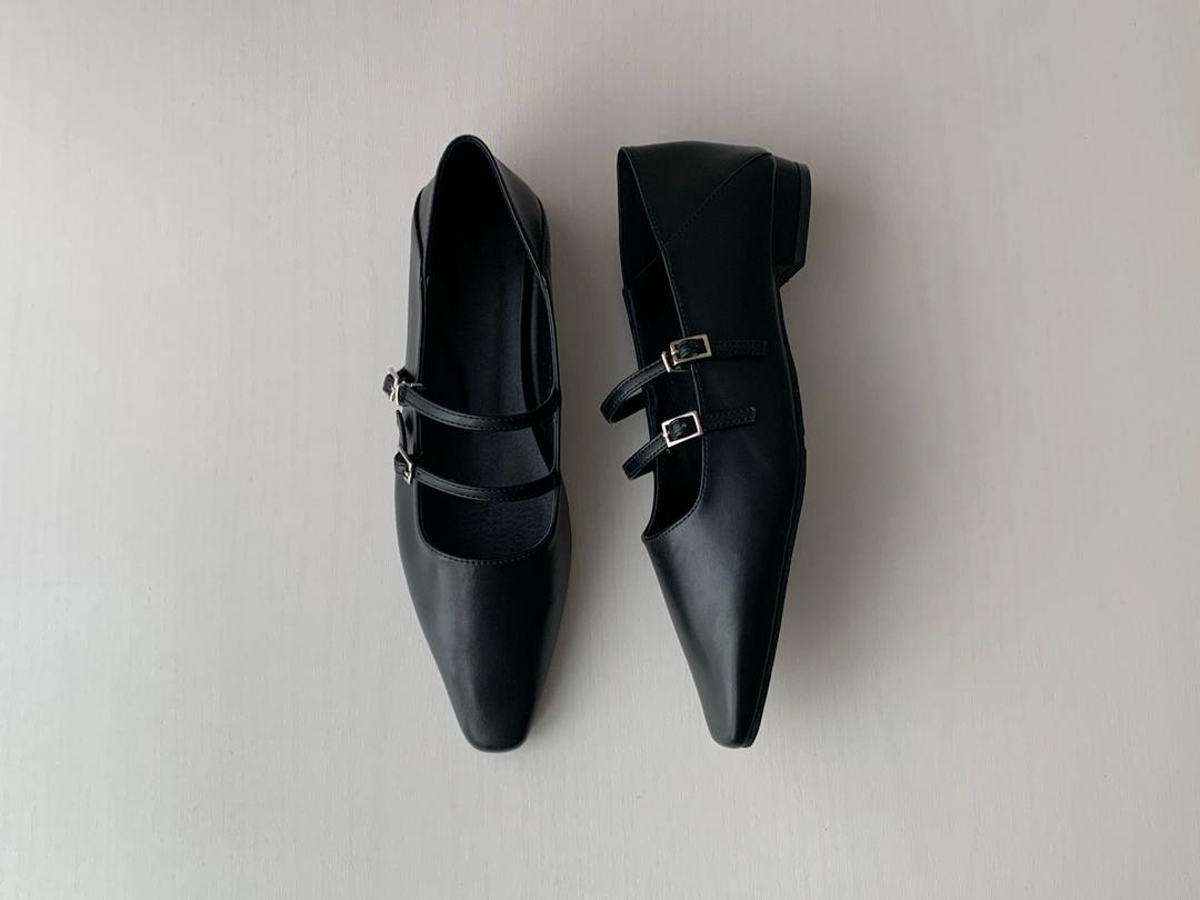 strap flat shoes