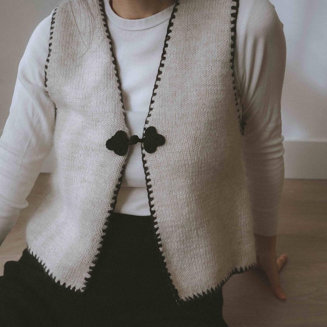 Miss soirée waistcoat English PDF pattern — GREGORIA FIBERS