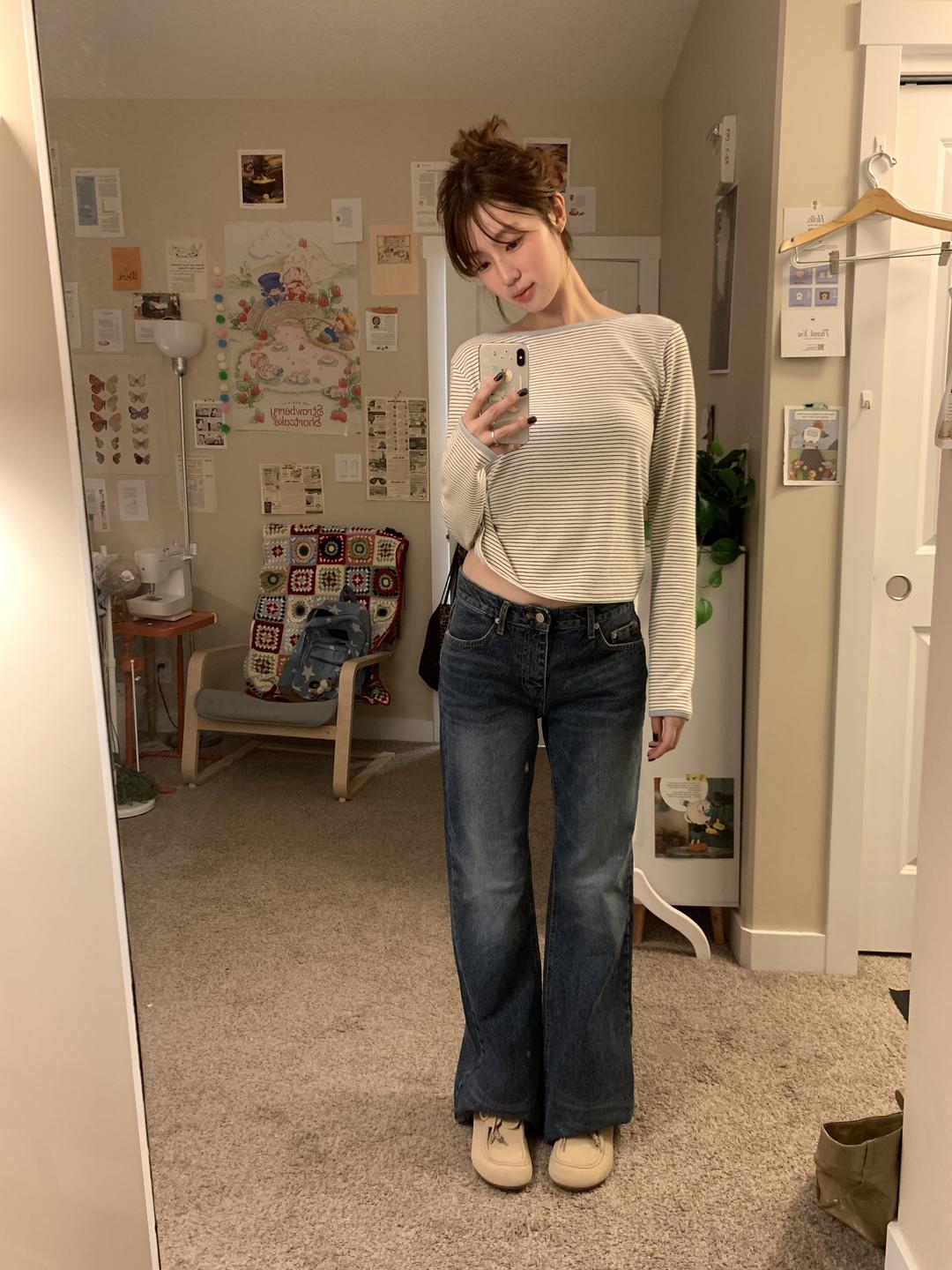 mid-rise bootcut jeans