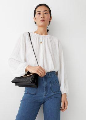 텍스처 볼류미너스 슬리브 블라우스