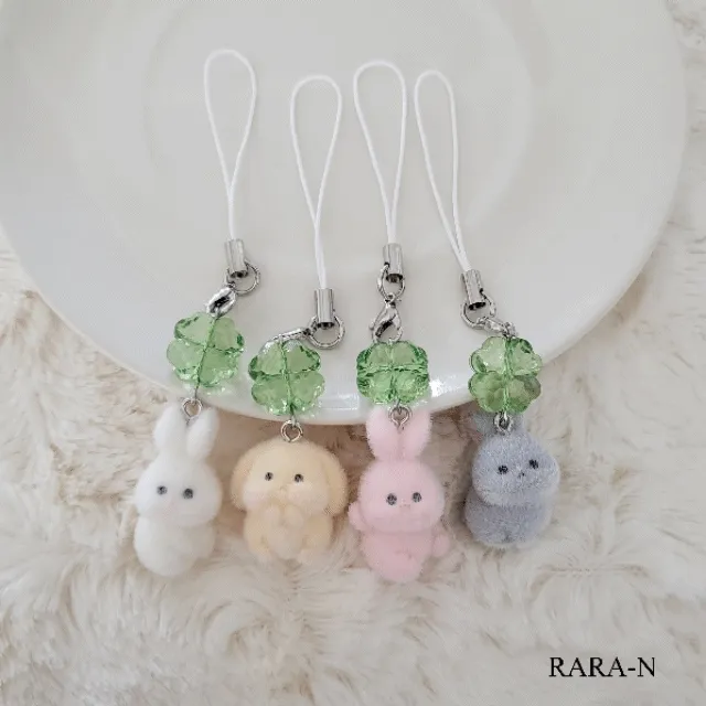 [최저가/당일출고🍀]네잎클로버 행운 아기토끼 키링 핸드폰줄 이어폰 가방 파우치 꾸미기 키링