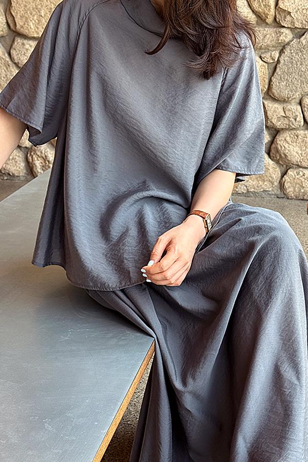 브린느 버튼 블라우스