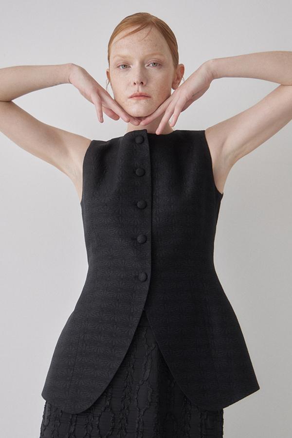 Sleeveless Jacquard Vest - Black