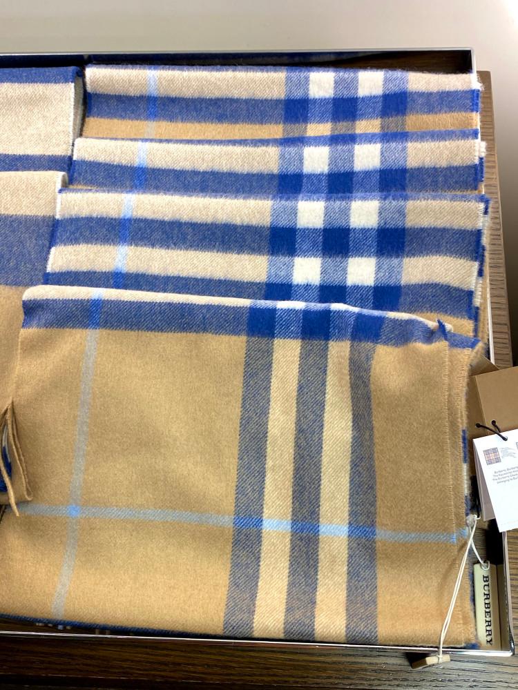 버버리 자이언트 체크 캐시미어 머플러 80226761 (베이지/잉크)