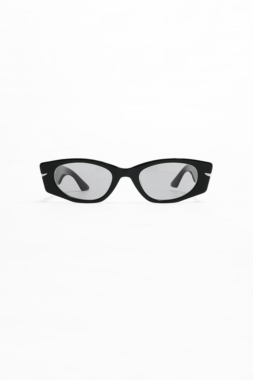 [SAMPLE SALE] SILVER LINE SUNGLASSES - LIGHT GRAY/BLACK