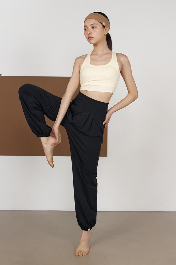Sukha jogger pants (Black)