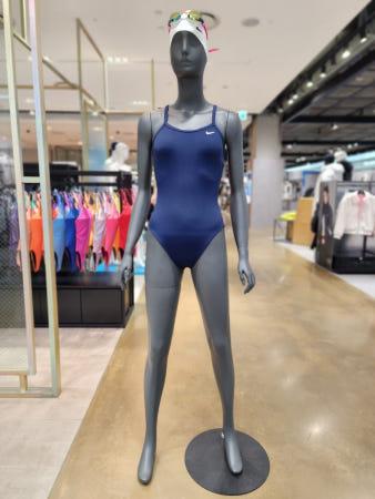 이런 상품 어때요? [나이키스윔]NESSA017-410 여성수영복 앤서 솔리드 레이서백  네이비