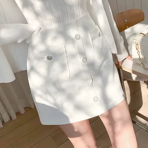 [데이트룩/하객룩] 에버린 쥬얼리 버튼 스커트 (2color)