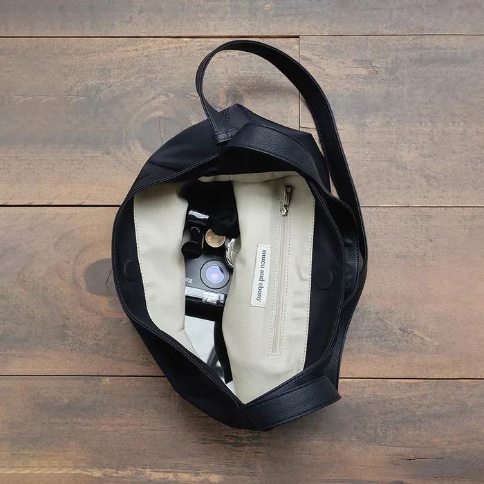 Noir Shoulder Bag _ Black