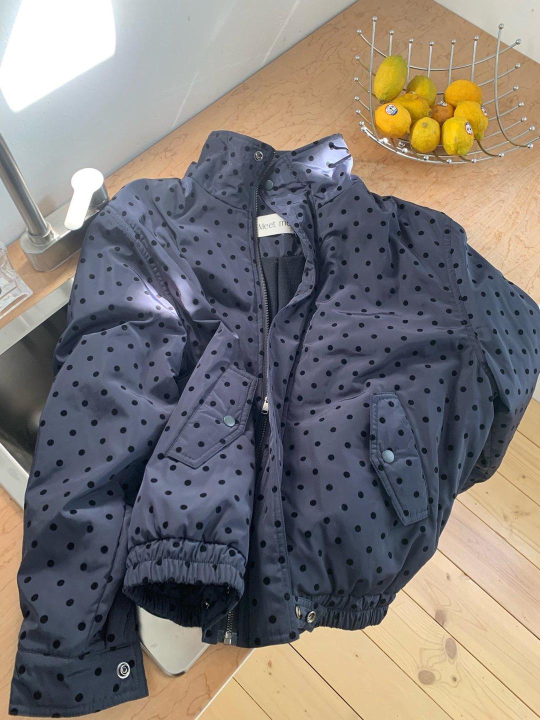 마베케이션 Meet Me 미트미 도트 후리스 점퍼 (하이넥 나일론) 2colors