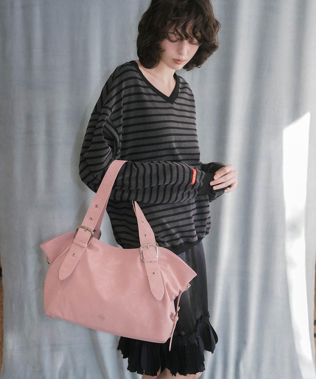 히어리 비비 버클 빅 숄더백_핑크