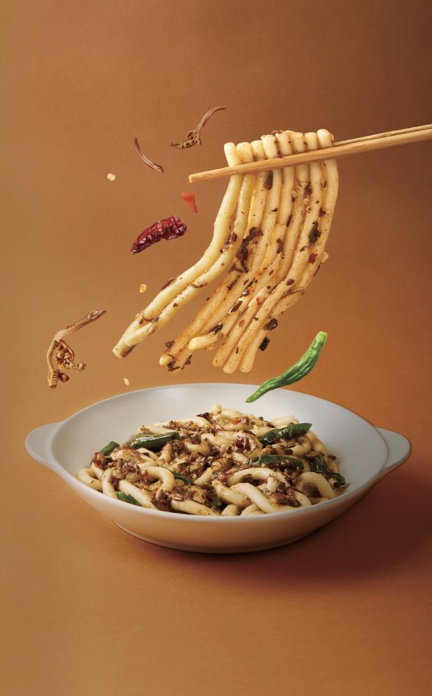 [배드캐럿] 고사리 누들 떡볶이 비건밀키트 채식 비건소스 채소혁명 [원산지:국산(경상남도 남해군)]