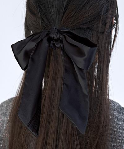 S SATIN RIBBON SCRUNCHIE (BLACK)