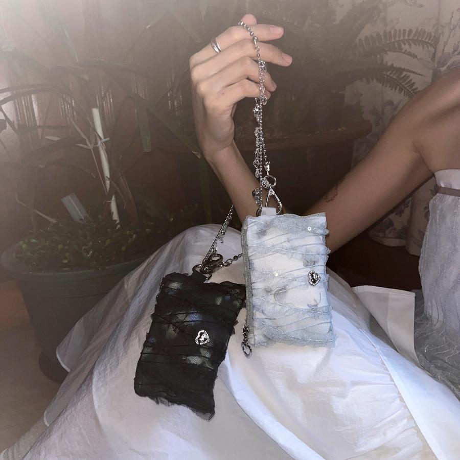 아타 비밀에 잠기어 죽다 pouch keyring