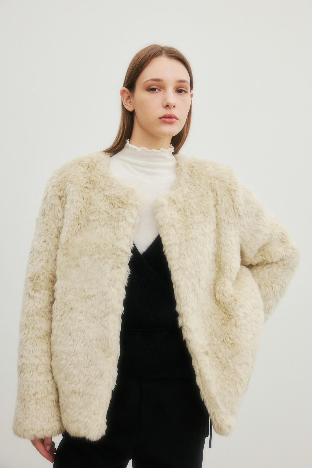 Hene Fur Jacket (Cream Beige)
