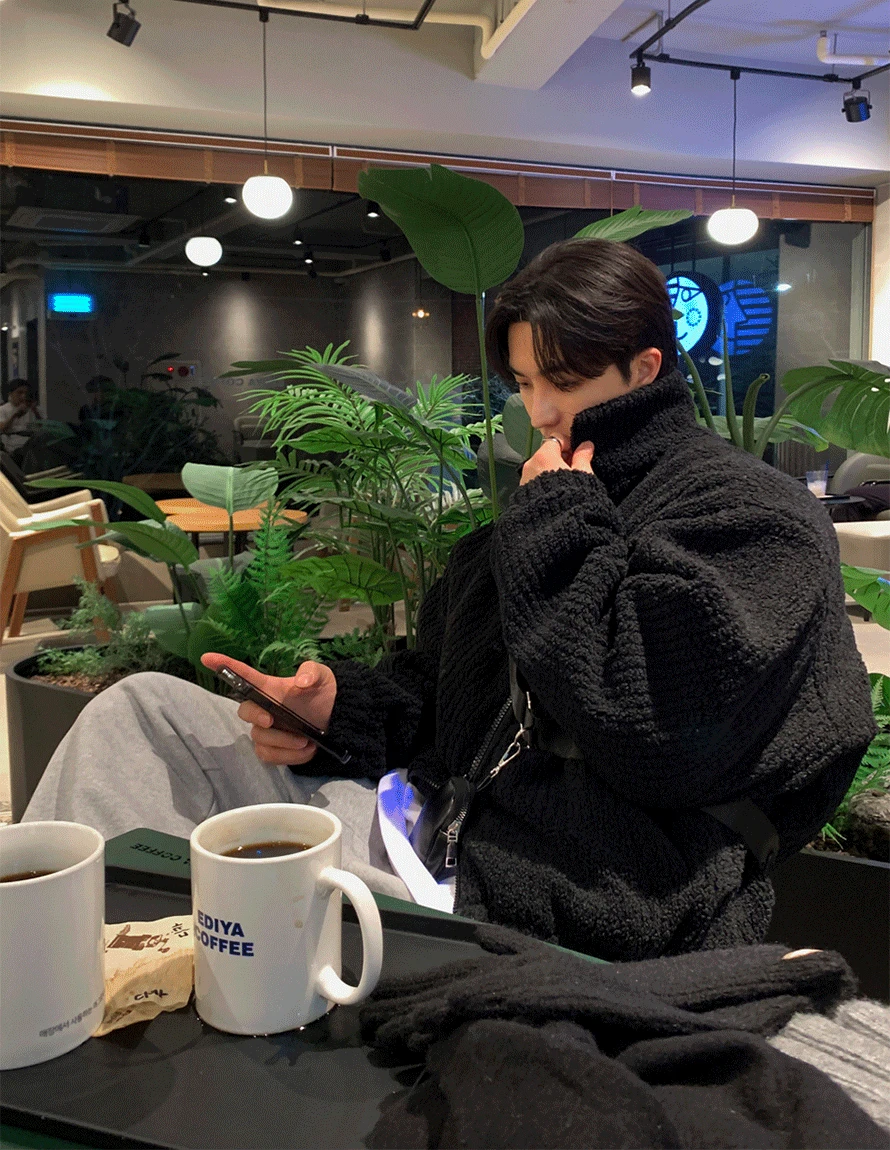 룩 원더앤트 오버핏 부클 투웨이 패딩 집업