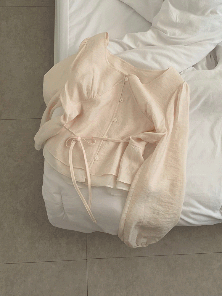 피터앤웬디 [💌주문폭주/격식룩🥂] #600장 돌파! 루아 셔링 끈 블라우스 (웬디 강추👍🏻)