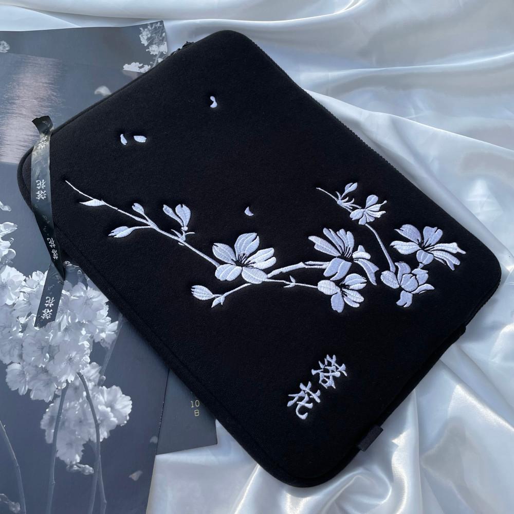 (무료배송) 낙화 파우치 pad &laptop pouch (자수)