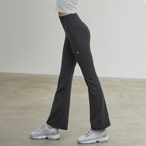 젤라 인텐션 부츠컷 팬츠 제트차콜 XWFLG02H3_XWFLG06J1