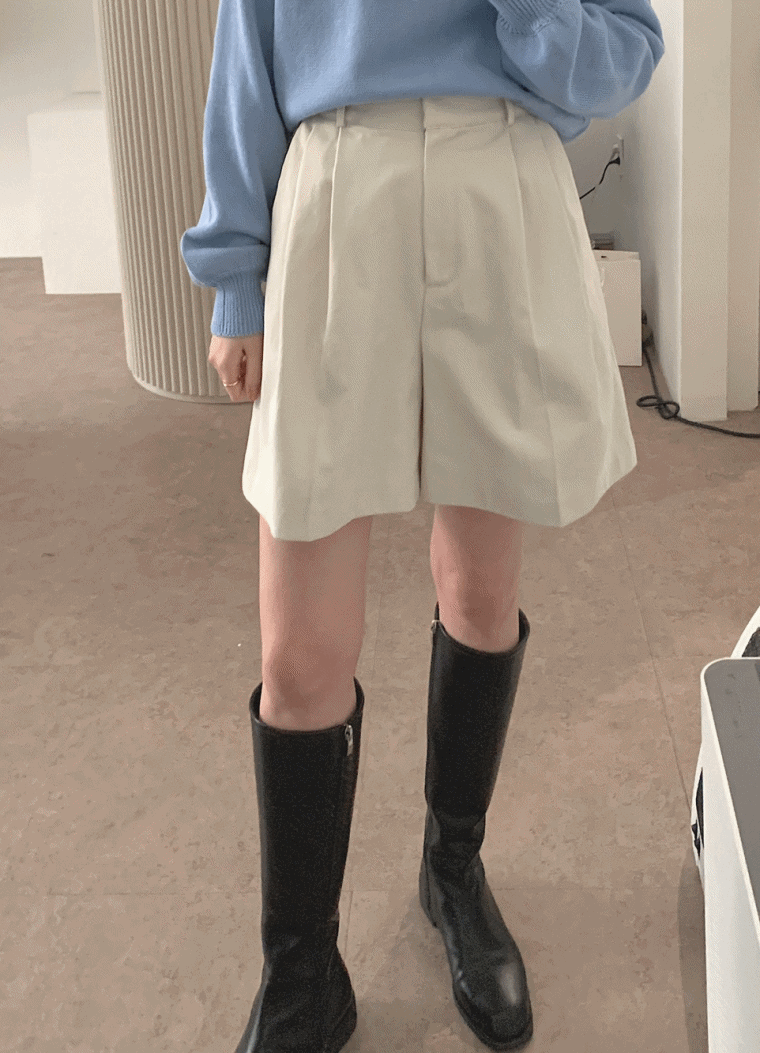 고밀도 코튼  핀턱 반바지