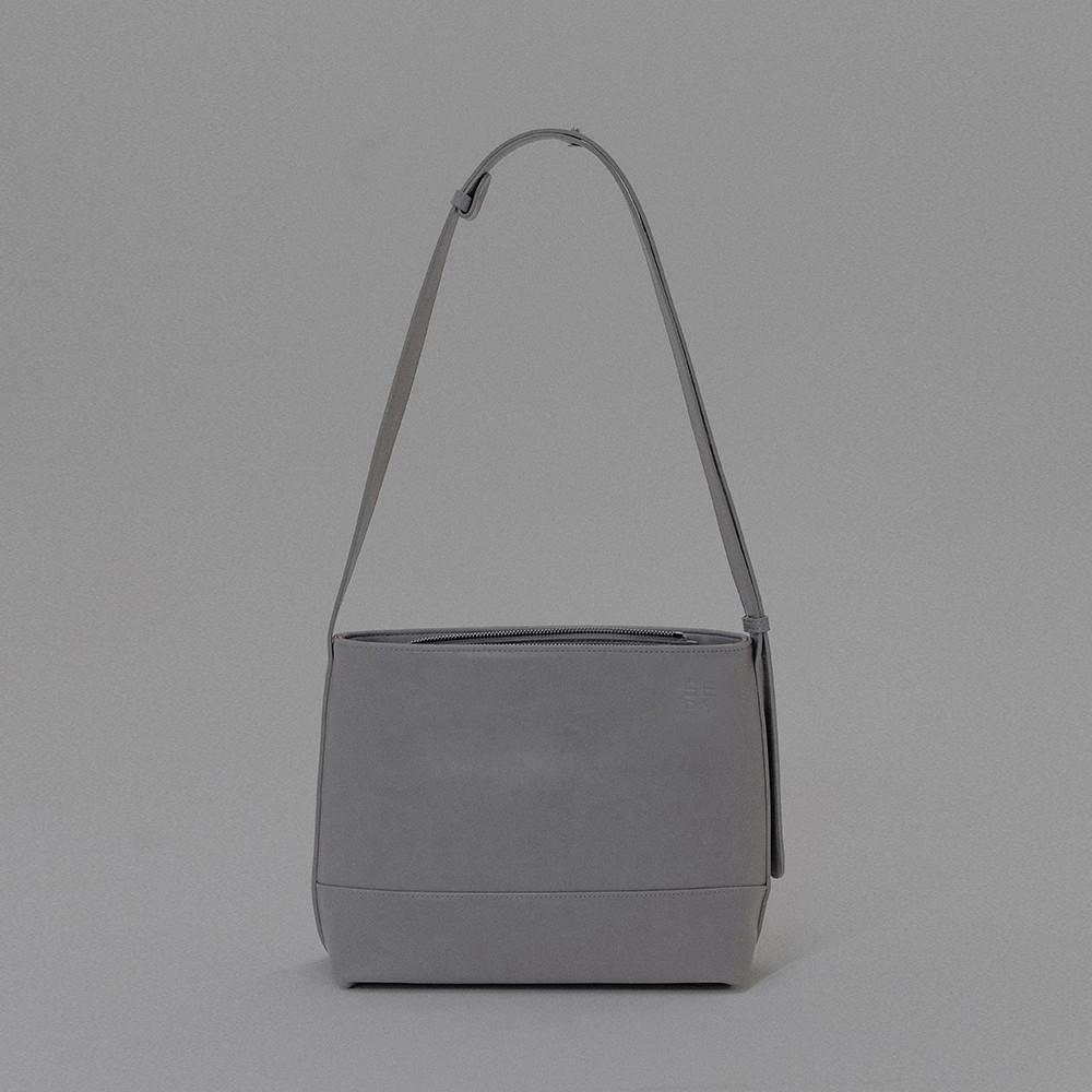 이피 플레인백 라이트그레이 숄더백