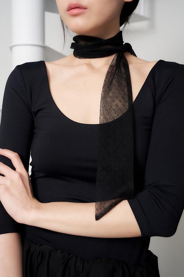 dot mesh long scarf - black