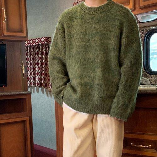 메리데이트 홀리데이니트