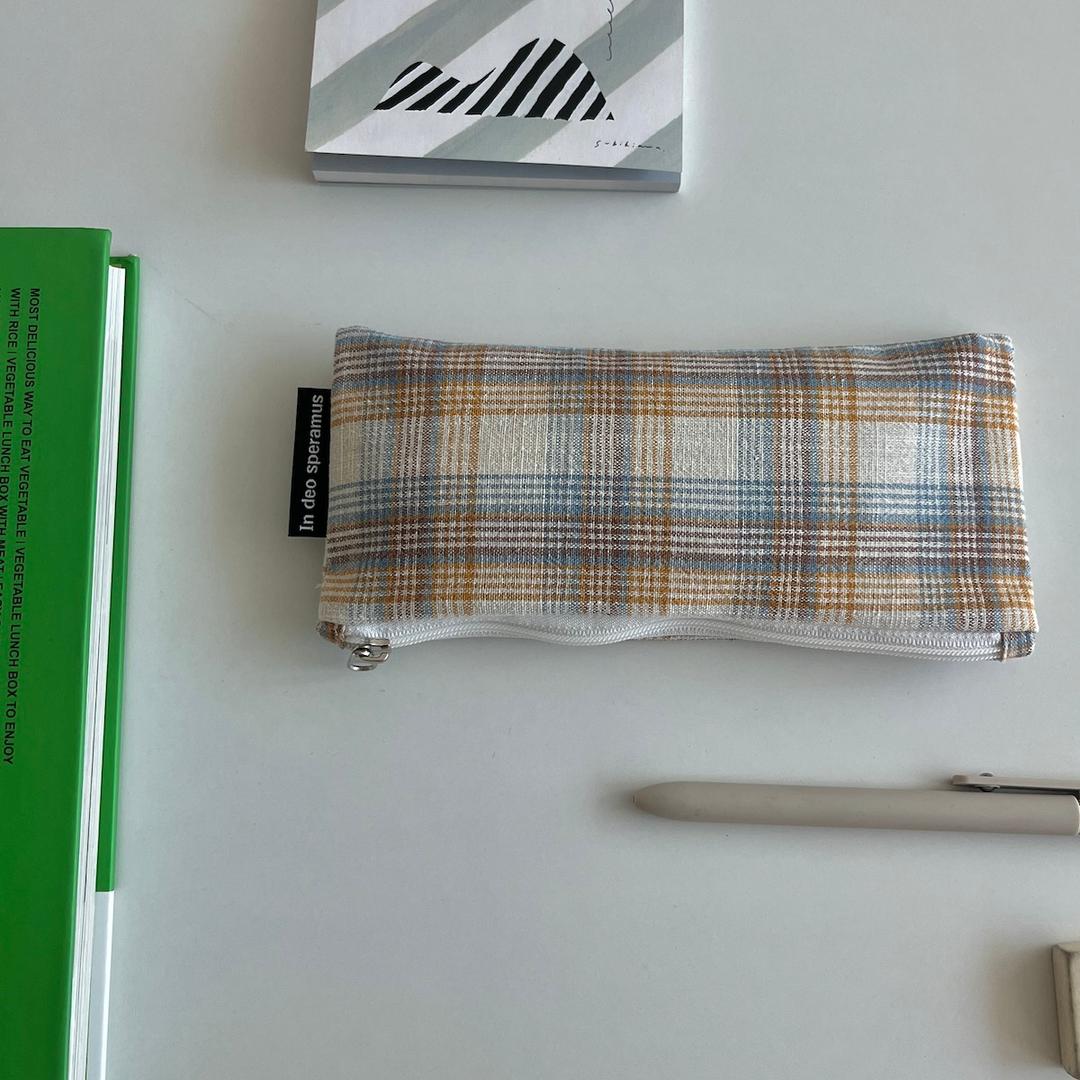 머스타드 블루 체크 필통