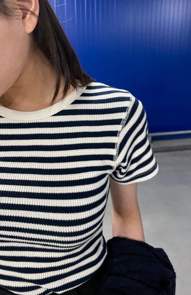 스프라이트 슬림핏 면반팔티